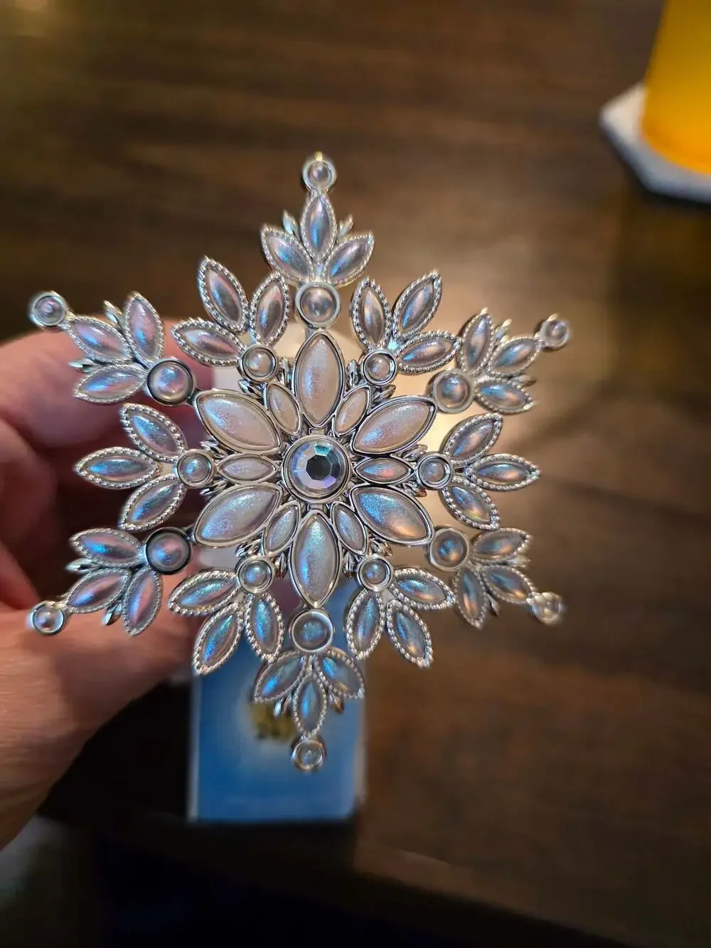 Bath & Body Works Wallflowers Fragrance Plug-In Light Up Snowflake